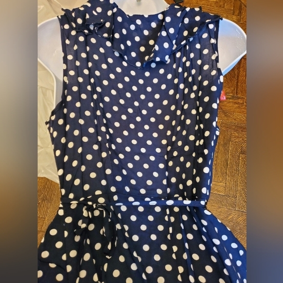 NEW w/o tags Small navy w/white polka dots dress w/gentle ruffle edge detailing - Picture 6 of 9